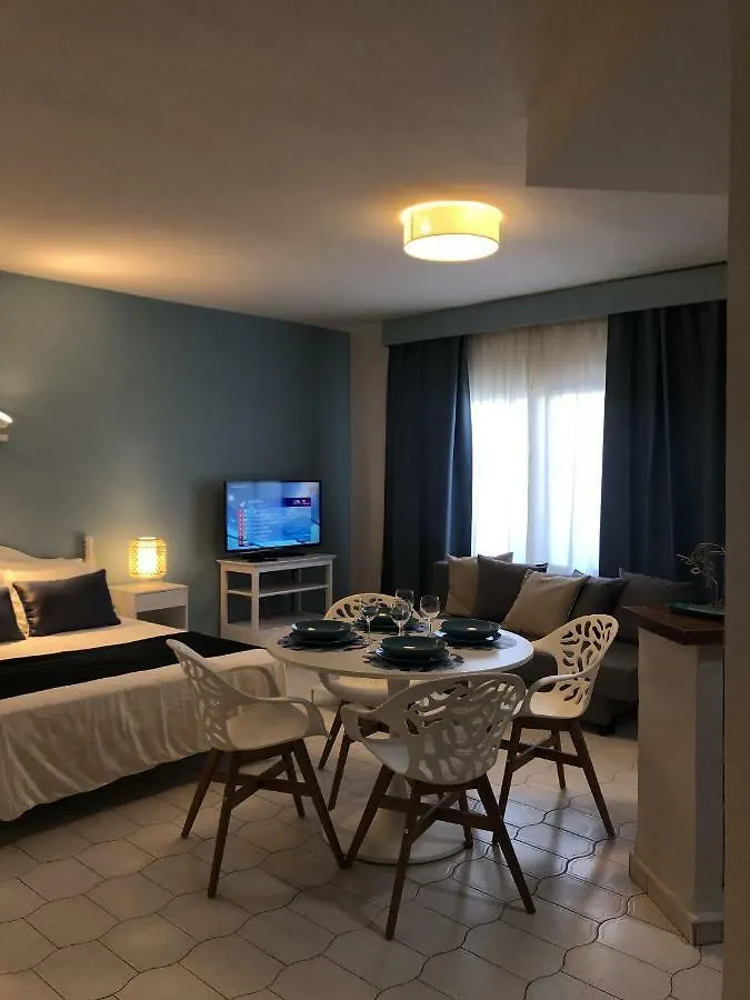 Benalbeach Blue 0*, Benalmadena